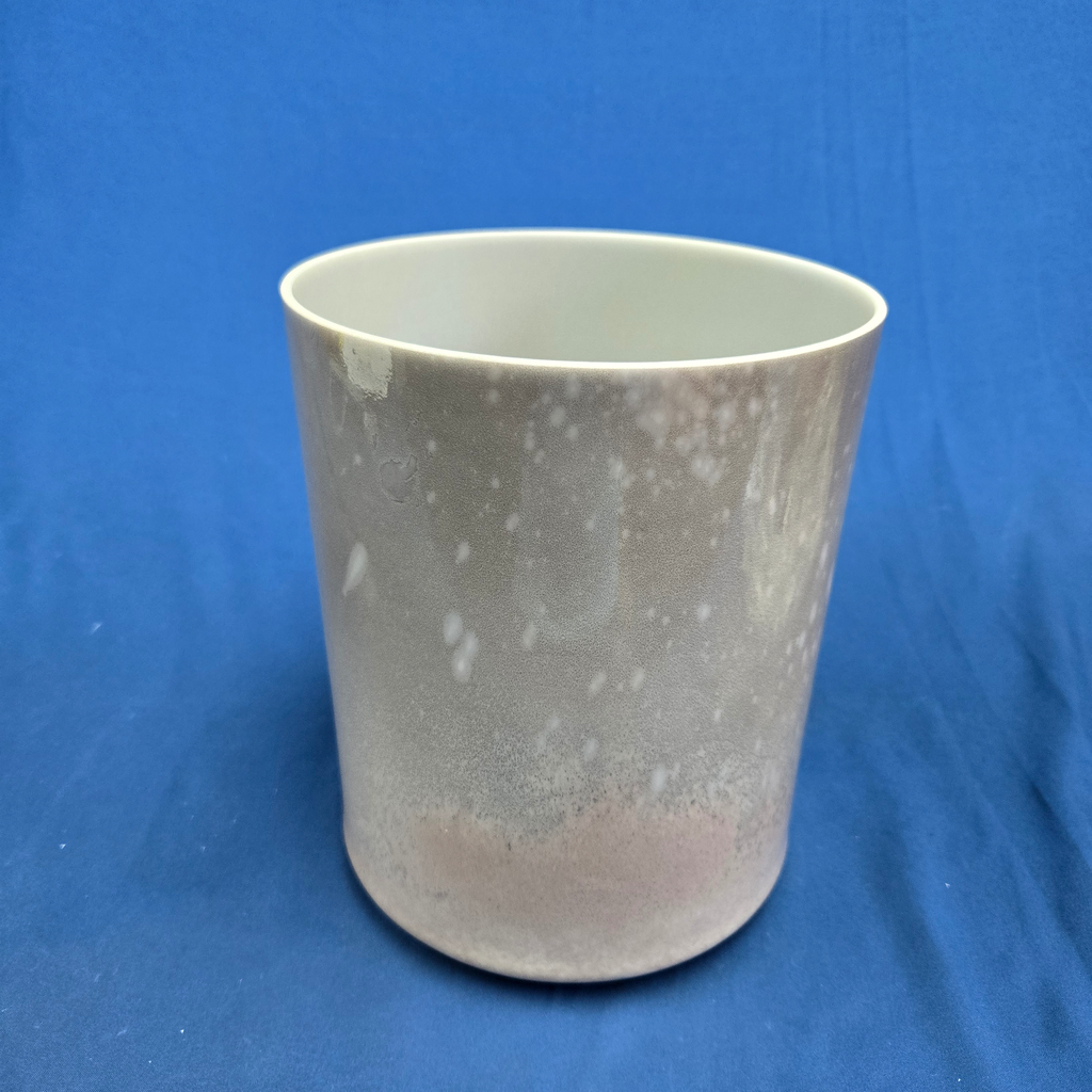 [3889] [3889] Cappuccino Infused Quartz Crystal Singing Bowl | 7" | 4C#+37 | 283 Hz