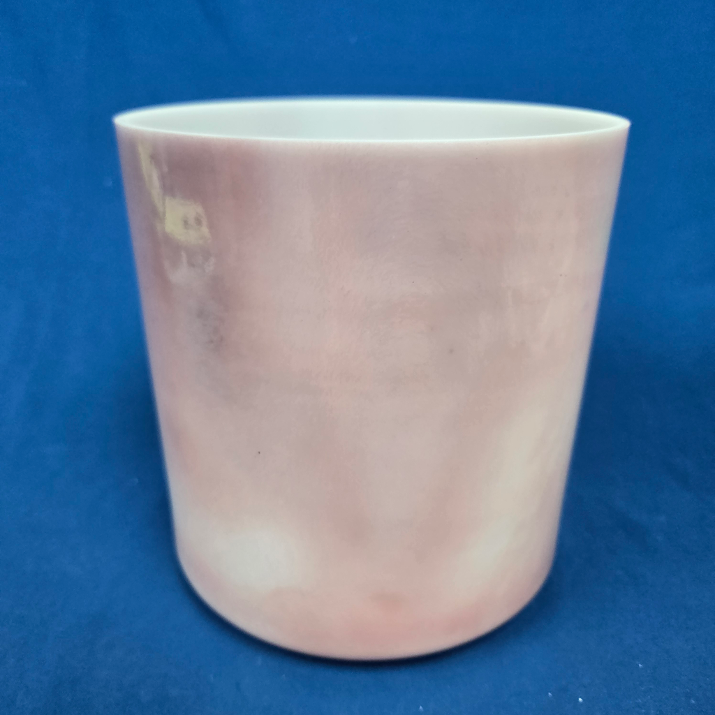 [3952] Magenta Sapphire Infused Quartz Crystal Singing Bowl | 7" | 4 D# +47 | 319 Hz