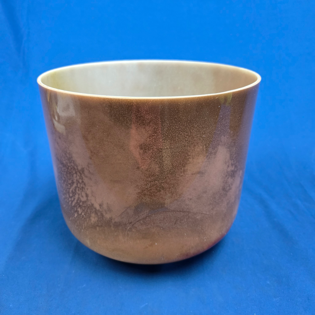 [3991] Cappuccino Infused Quartz Crystal Singing Bowl | 10" | 3F#-16 | 183 Hz