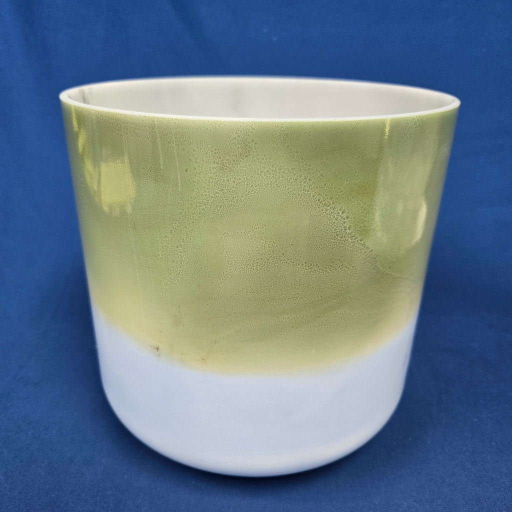 [#4216] Spearmint & Blueberry Infused Quartz Crystal Singing Bowl | 8" | 4 C -2 | 261 Hz