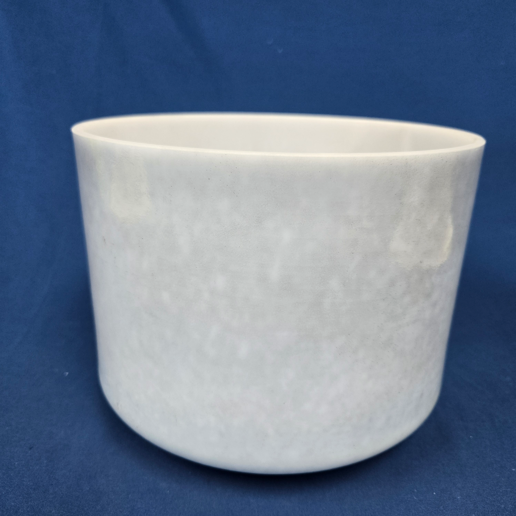 [#4394] Apatite Infused Quartz Crystal Singing Bowl | 9" | 4 G -42 | 382 Hz