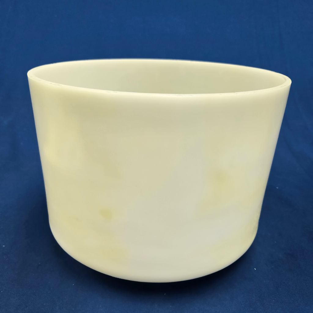[#4400] Calcium Infused Quartz Crystal Singing Bowl | 9" | 4 F +32 | 355 Hz