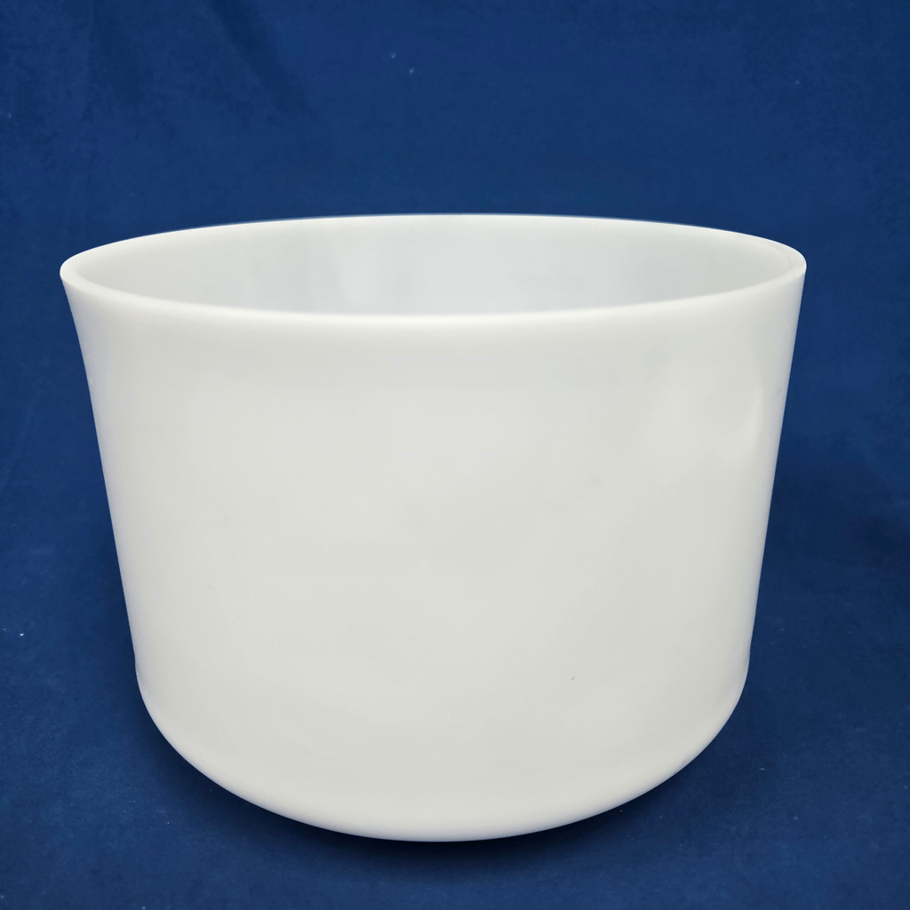 [#4409] Opaque Quartz Crystal Singing Bowl | 9" | 4 D# +41 | 318 Hz