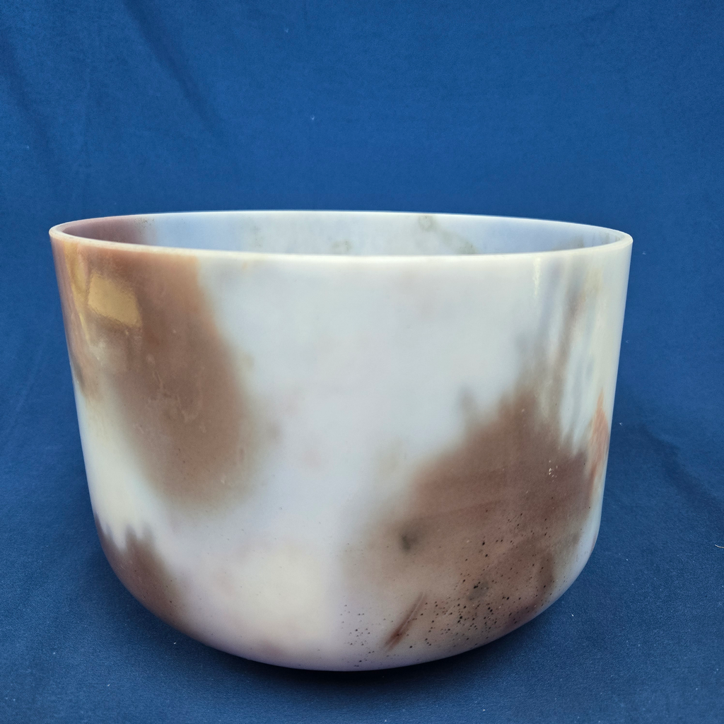 [#4419] Lepidolite Infused Quartz Crystal Singing Bowl | 10" | 4C# 0 | 276 Hz