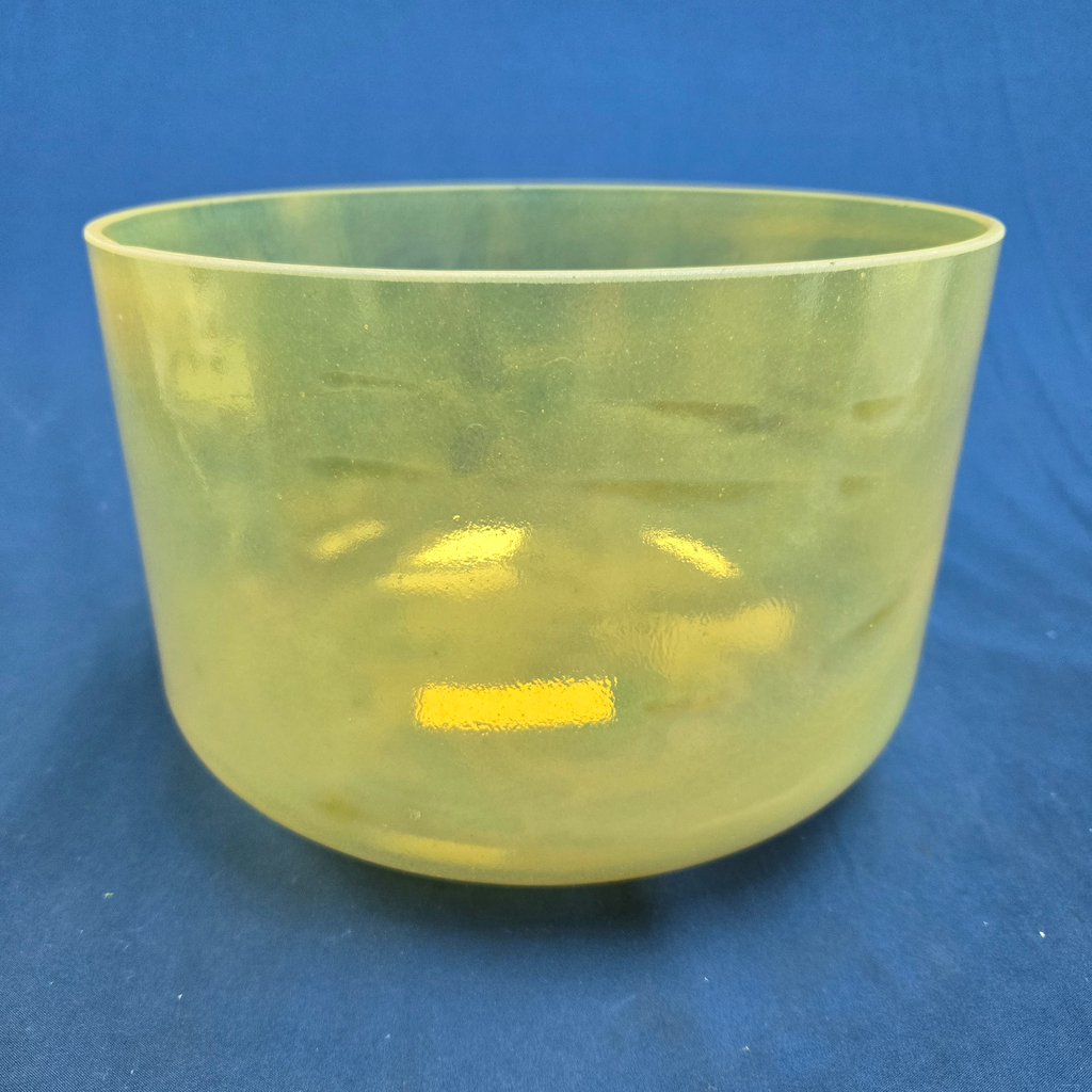 [#4421] Apache Peridot Infused Quartz Crystal Singing Bowl | 10" | 3B +27 | 250 Hz