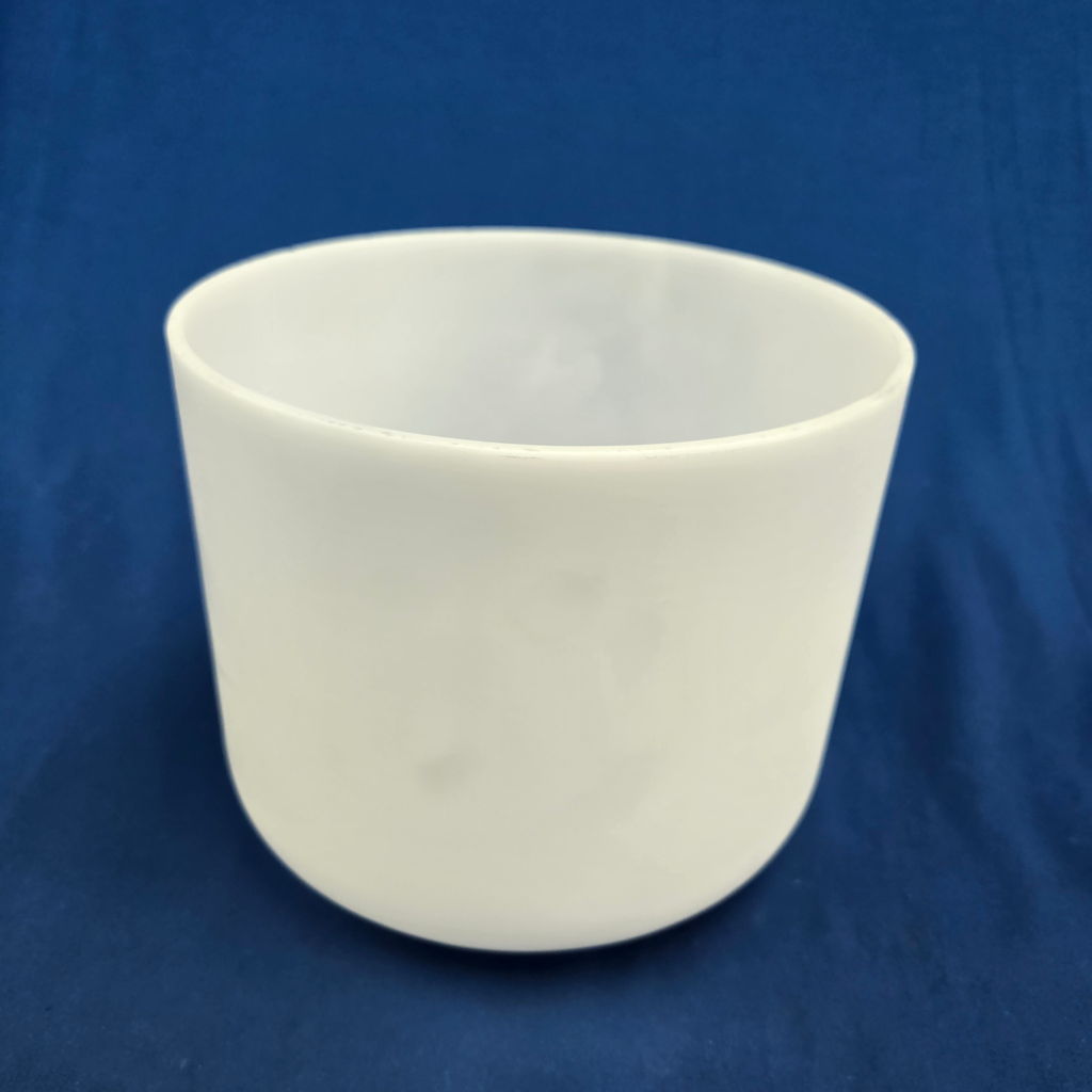[#4550] Opaque Quartz Crystal Singing Bowl | 8" | 4E +30 | 335 Hz
