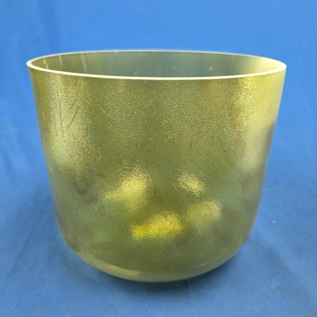 [4684] [4684] Fluorite Infused Quartz Crystal Singing Bowl | 10" | 3A#-35 | 228 Hz