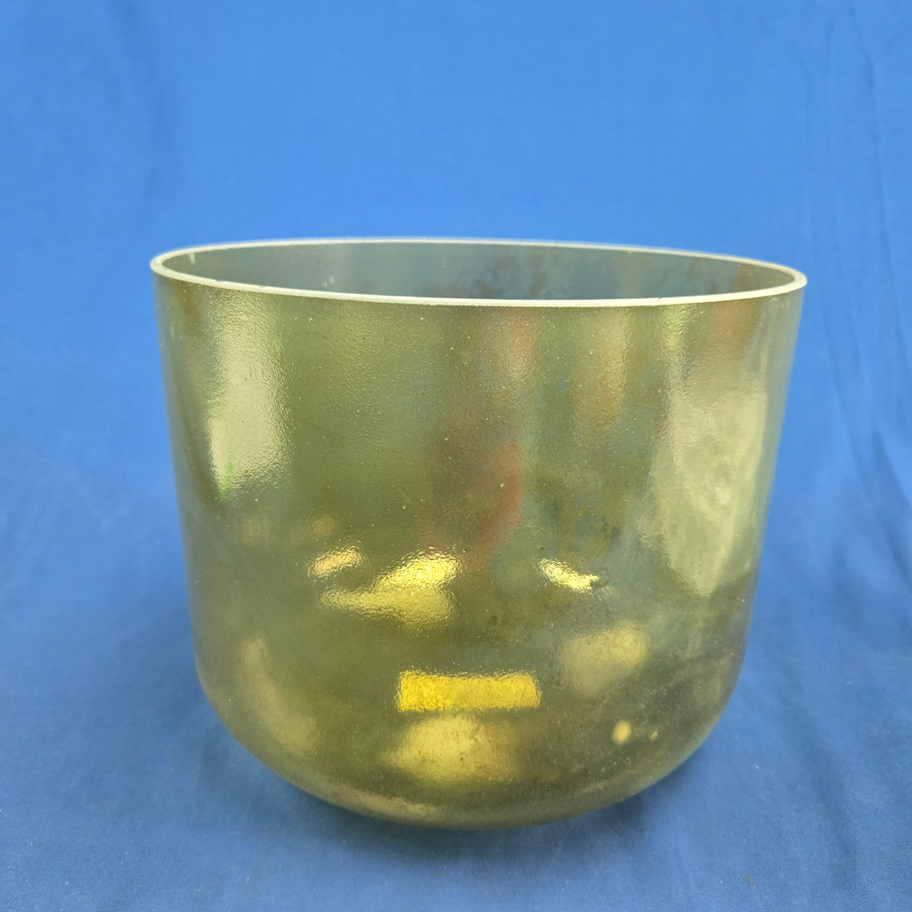 [4685] Fluorite Infused Quartz Crystal Singing Bowl | 10" | 3G#-47 | 202 Hz